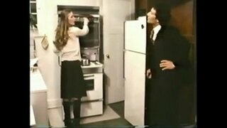 ���ეპყრობილი (1977) - Sex &amp;amp; აღება, დაჭრილი